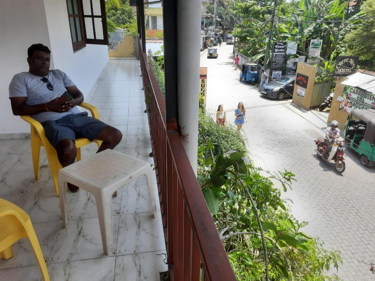 Bluefin Place To Stay Unawatuna Eksteriør bilde