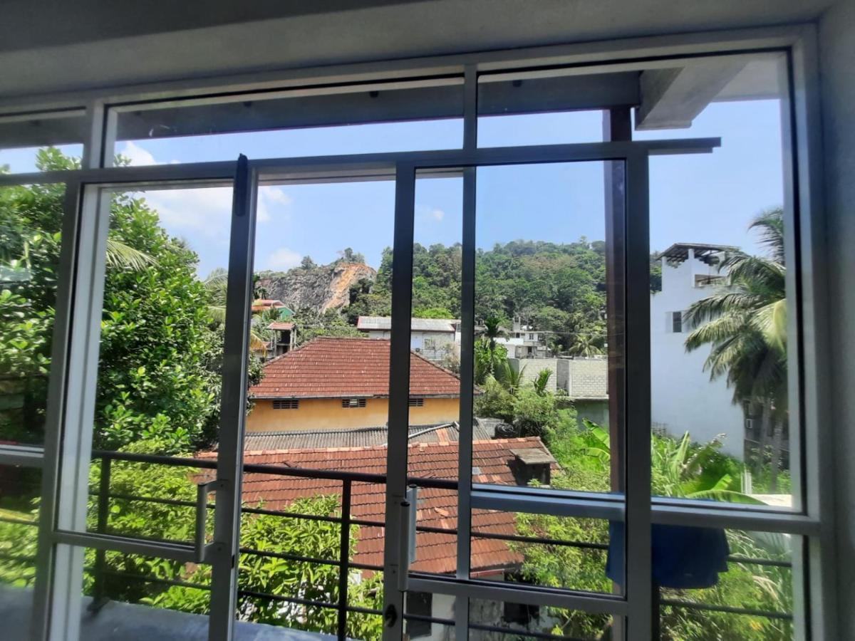 Bluefin Place To Stay Unawatuna Eksteriør bilde